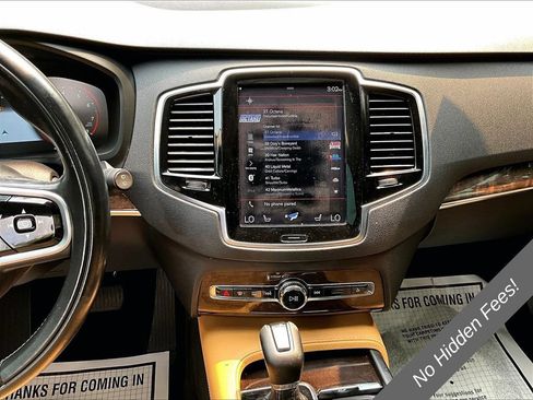 Used 2016 Volvo XC90 T6 Momentum w/ Momentum Plus Package AWD/4WD image 6