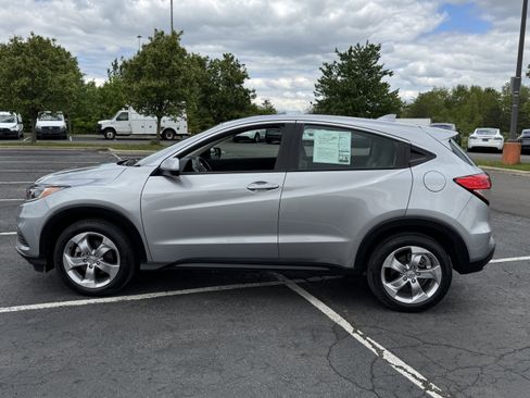 Used 2022 Honda HR-V LX image 8