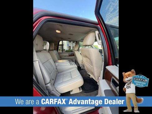 Used 2014 Lincoln Navigator 4WD image 30