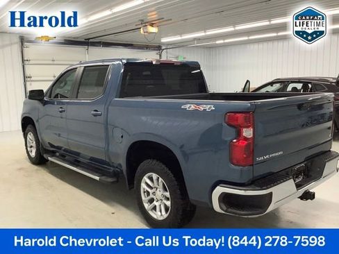 Used 2024 Chevrolet Silverado 1500 LT AWD/4WD image 4