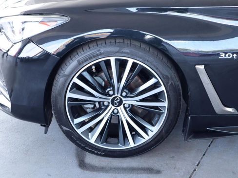 Used 2020 INFINITI Q60 3.0t Luxe RWD image 12