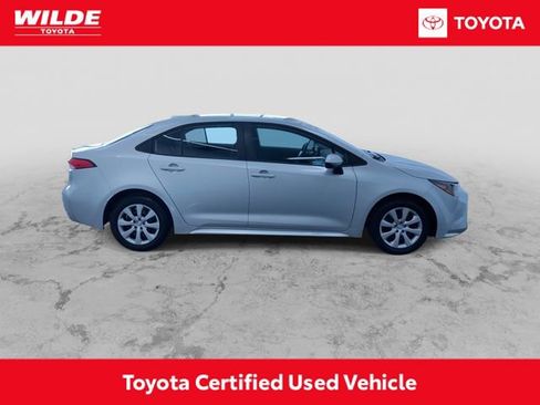 Certified 2025 Toyota Corolla LE image 2
