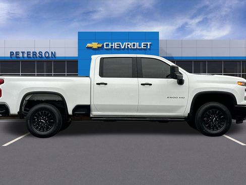 Certified 2024 Chevrolet Silverado 2500 W/T image 3