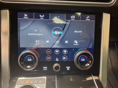 Used 2020 Land Rover Range Rover Long Wheelbase HSE image 15