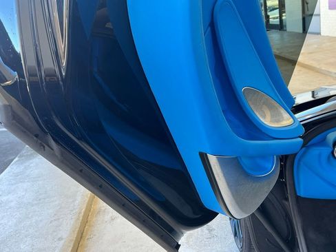 Used 2022 McLaren GT image 13