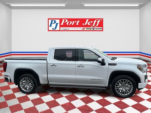 Used 2019 GMC Sierra 1500 Denali w/ Denali Ultimate Package image 3