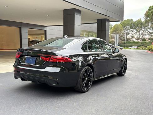 Used 2024 Jaguar XF R-Dynamic SE image 9
