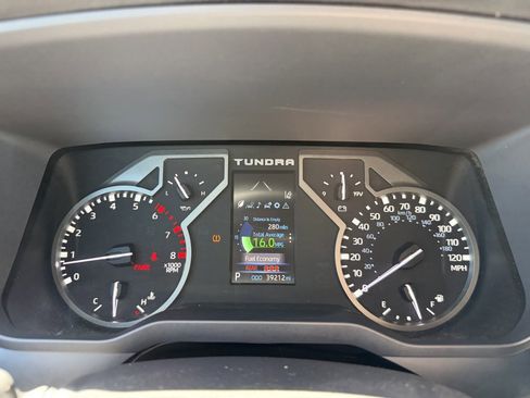 Used 2022 Toyota Tundra SR5 w/ Convenience Package RWD image 19