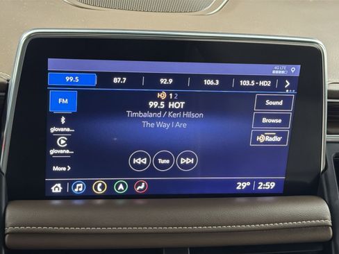 Used 2021 Chevrolet Suburban High Country image 18