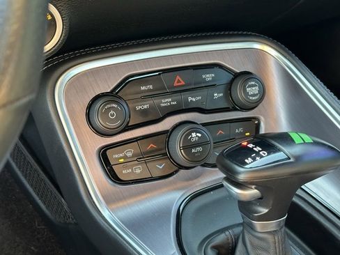 Used 2017 Dodge Challenger R/T Scat Pack image 11