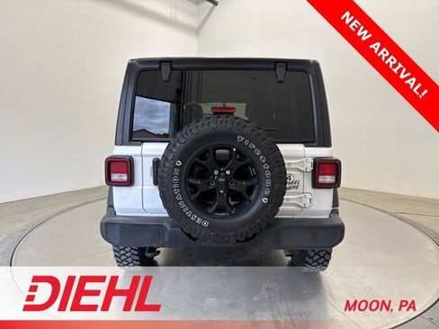 Used 2021 Jeep Wrangler Unlimited Sport AWD/4WD image 6