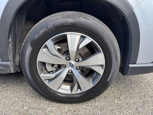 Certified 2025 Subaru Ascent Premium AWD/4WD image 29
