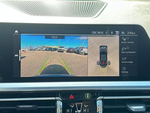 Used 2023 BMW M440i Coupe w/ Premium Package image 28