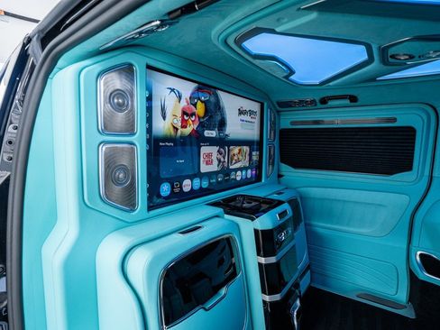 Used 2023 Mercedes-Benz Metris Passenger image 49