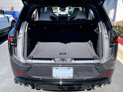 New 2026 Land Rover Range Rover Sport SV image 10