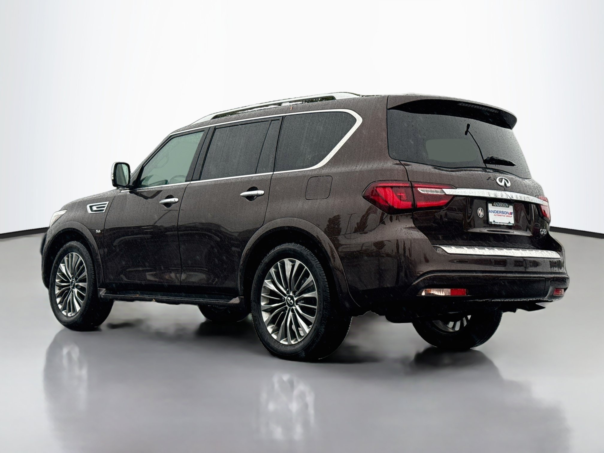 Used 2018 INFINITI QX80 4WD w/ Deluxe Technology Package image 5
