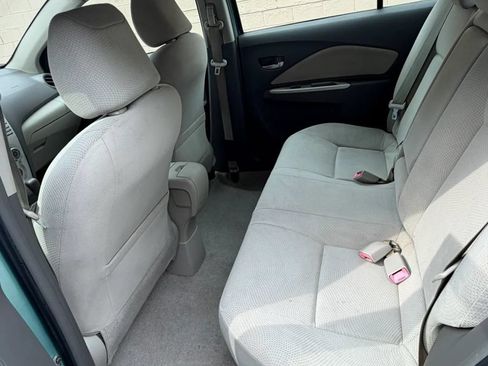 Used 2010 Toyota Yaris Sedan FWD image 9