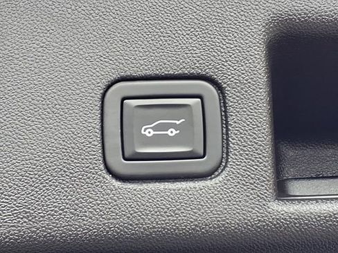 Certified 2024 Chevrolet Equinox LT image 8