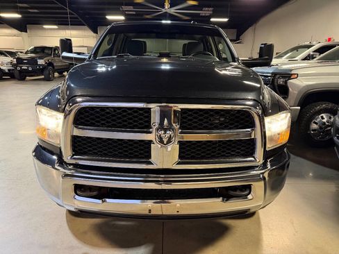 Used 2013 RAM 2500 Tradesman w/ Chrome Appearance Group image 17