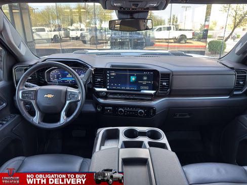 Used 2024 Chevrolet Silverado 3500 LT w/ Convenience Package image 33