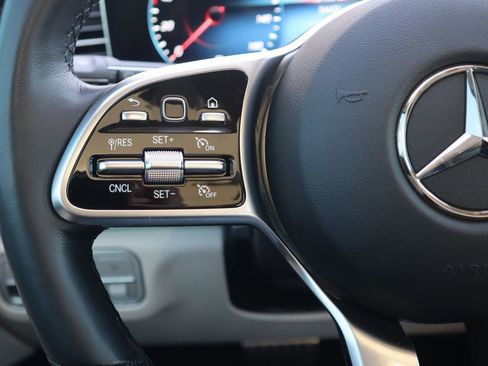 Certified 2023 Mercedes-Benz GLS 450 4MATIC image 23