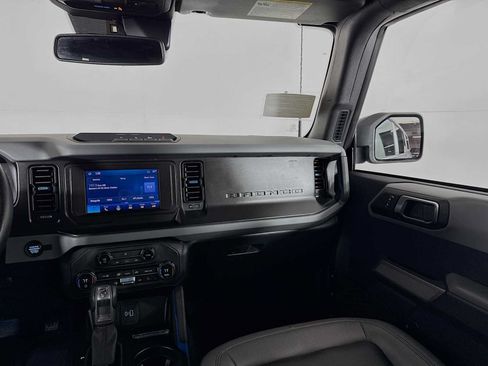 Used 2023 Ford Bronco Black Diamond AWD/4WD image 29
