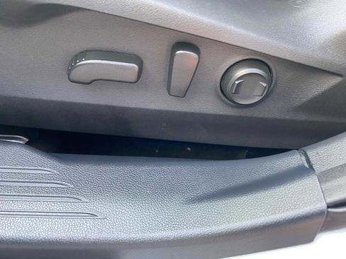 Used 2022 Subaru Outback Limited w/ Popular Package #2 image 18