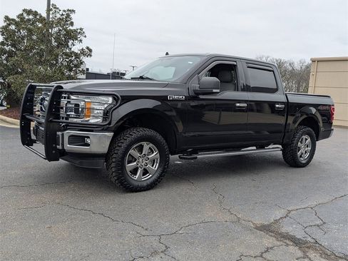 Used 2019 Ford F150 XLT w/ Equipment Group 301A Mid image 8