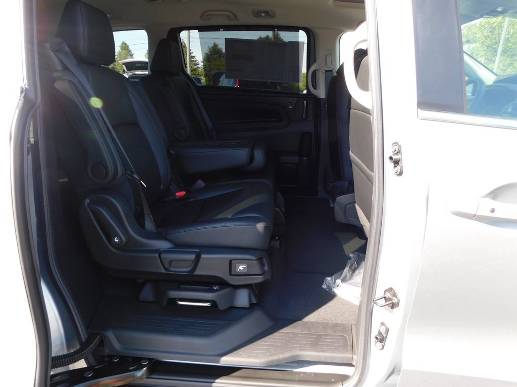 New 2027 Honda Odyssey EX-L image 22
