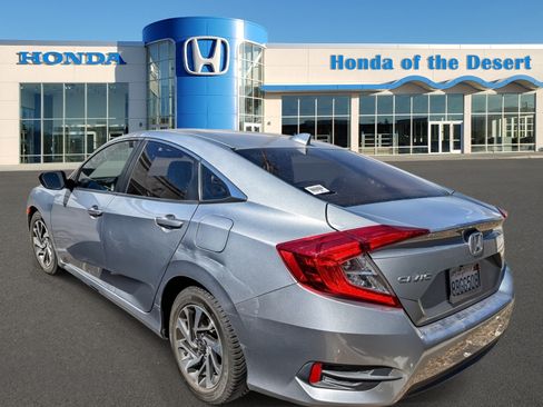 Used 2017 Honda Civic EX image 5