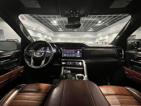 Certified 2024 GMC Sierra 1500 Denali Ultimate image 17