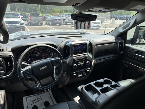Used 2022 Chevrolet Silverado 3500 LT w/ Convenience Package AWD/4WD image 31