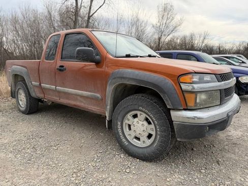 Used 2004 Chevrolet Colorado LS w/ Power Convenience Package image 10