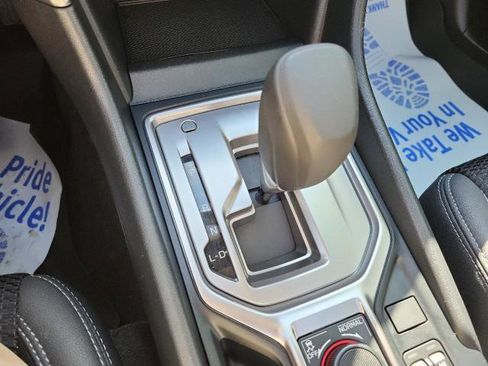 Used 2023 Subaru Forester Premium AWD/4WD image 16