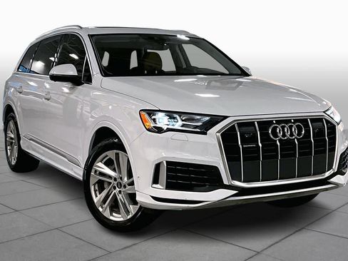 Used 2023 Audi Q7 2.0T Premium Plus w/ Premium Plus Package image 2