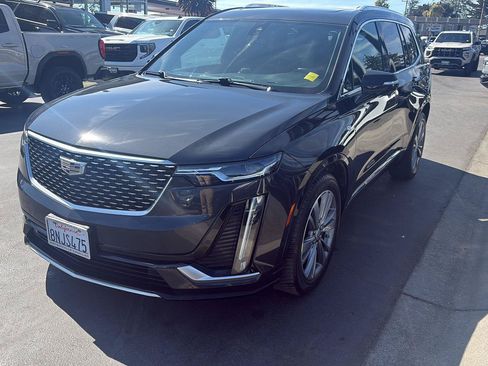 Used 2020 Cadillac XT6 Premium Luxury AWD/4WD image 19