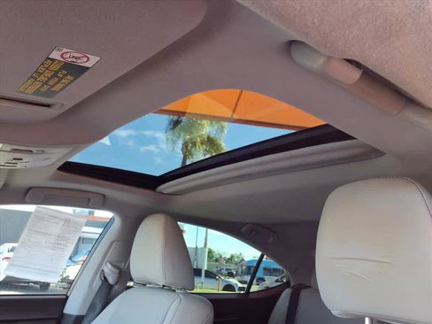 Used 2017 Lexus ES 350 image 24