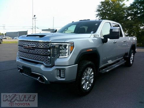 Used 2021 GMC Sierra 2500 Denali image 6