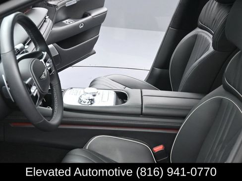 Used 2024 Genesis G90 3.5T AWD/4WD image 18
