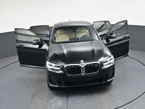 Used 2024 BMW X4 M40i w/ Premium Package image 39