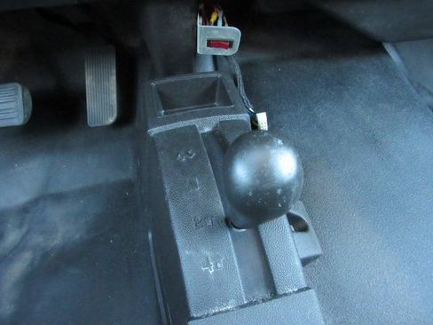 Used 2016 GMC Sierra 3500 4x4 Regular Cab w/ Sierra Convenience Package image 21