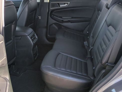 Certified 2022 Ford Edge SEL w/ Convenience Package image 20