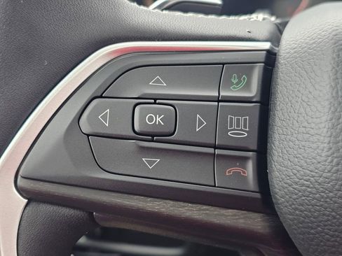 New 2026 Jeep Grand Cherokee L Limited image 21