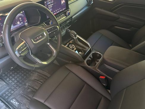 Used 2025 GMC Canyon Elevation w/ Convenience Package AWD/4WD image 11