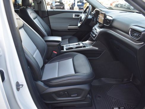 Used 2024 Ford Explorer XLT w/ Equipment Group 202A image 65
