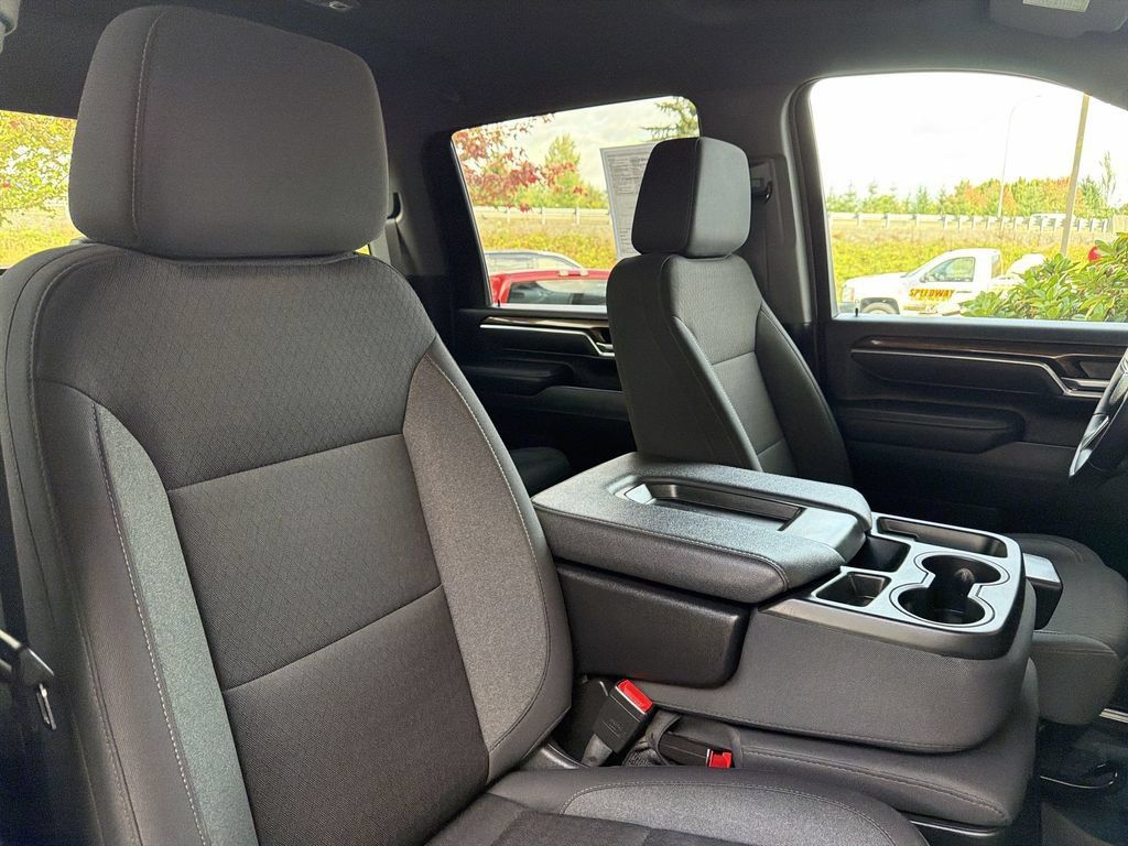 Certified 2026 Chevrolet Silverado 2500 LT AWD/4WD image 28