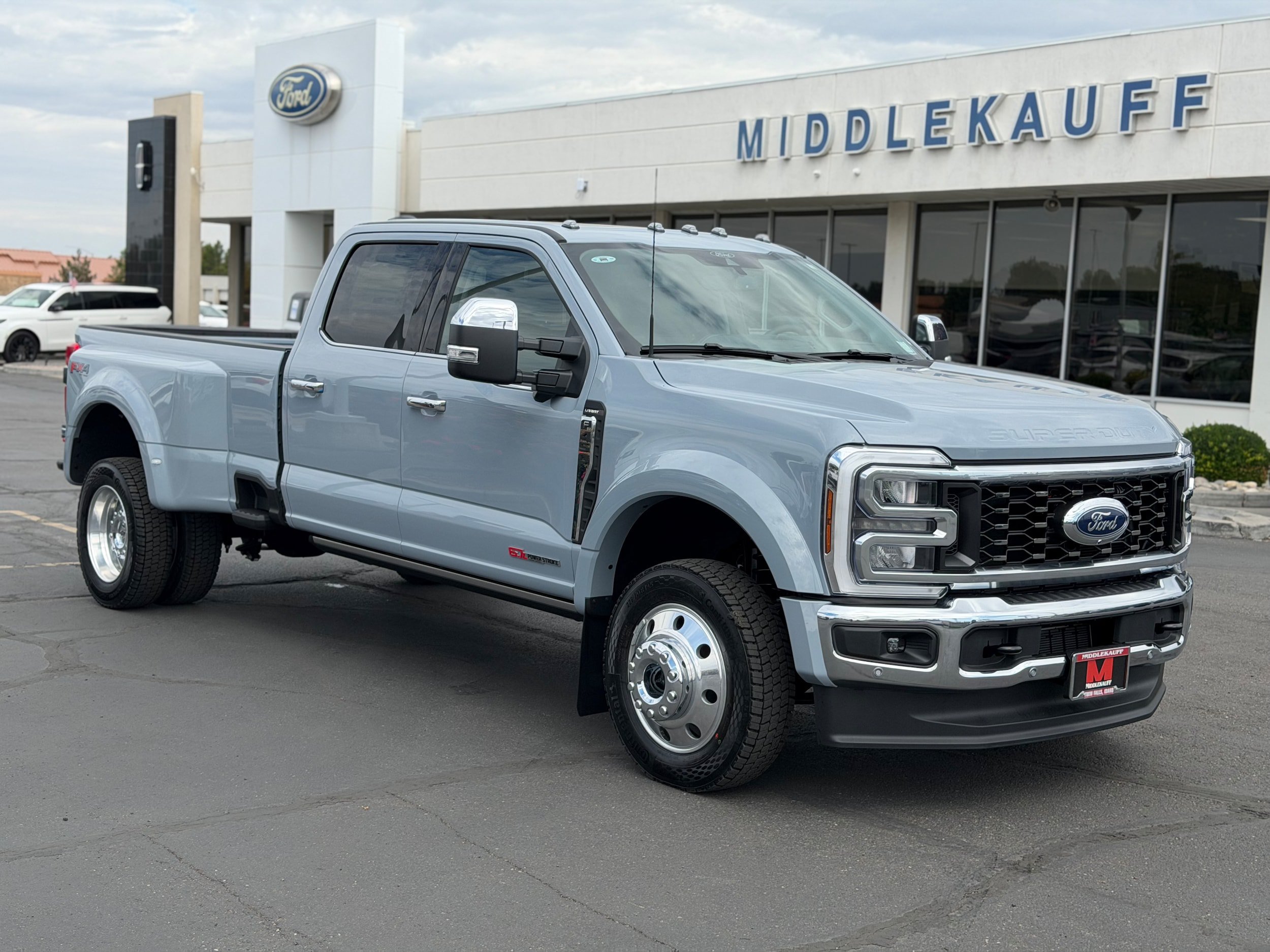 New 2026 Ford F450 Lariat w/ Lariat Ultimate Package AWD/4WD image 1