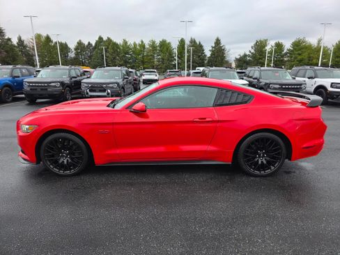 Used 2017 Ford Mustang GT w/ GT Performance Package image 2