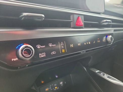 New 2026 Kia Sorento S w/ S Panoramic Sunroof Package image 28