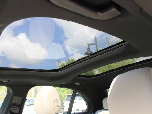 Used 2021 Mercedes-Benz E 350 Sedan image 63